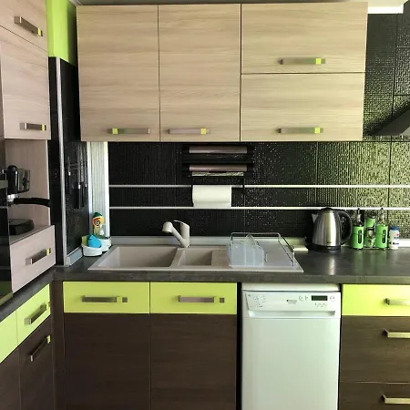 Avelov Art Apartament *