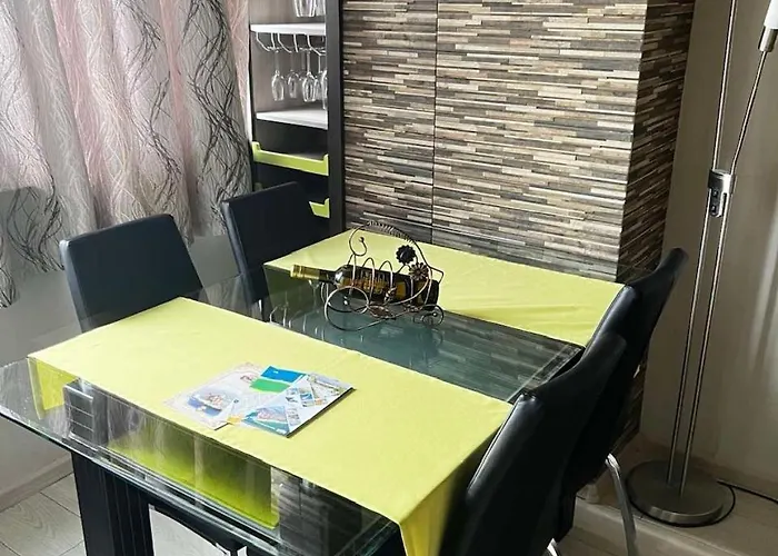 Avelov Art Appartement *